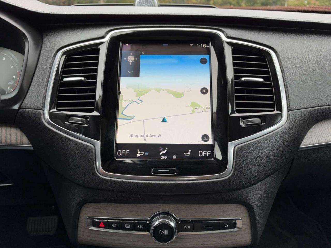 2022 Volvo XC90 T6 AWD Inscription 7-Seater * BOWERS & WILKINS / DRIVER ASSIST / LOW KM Photo