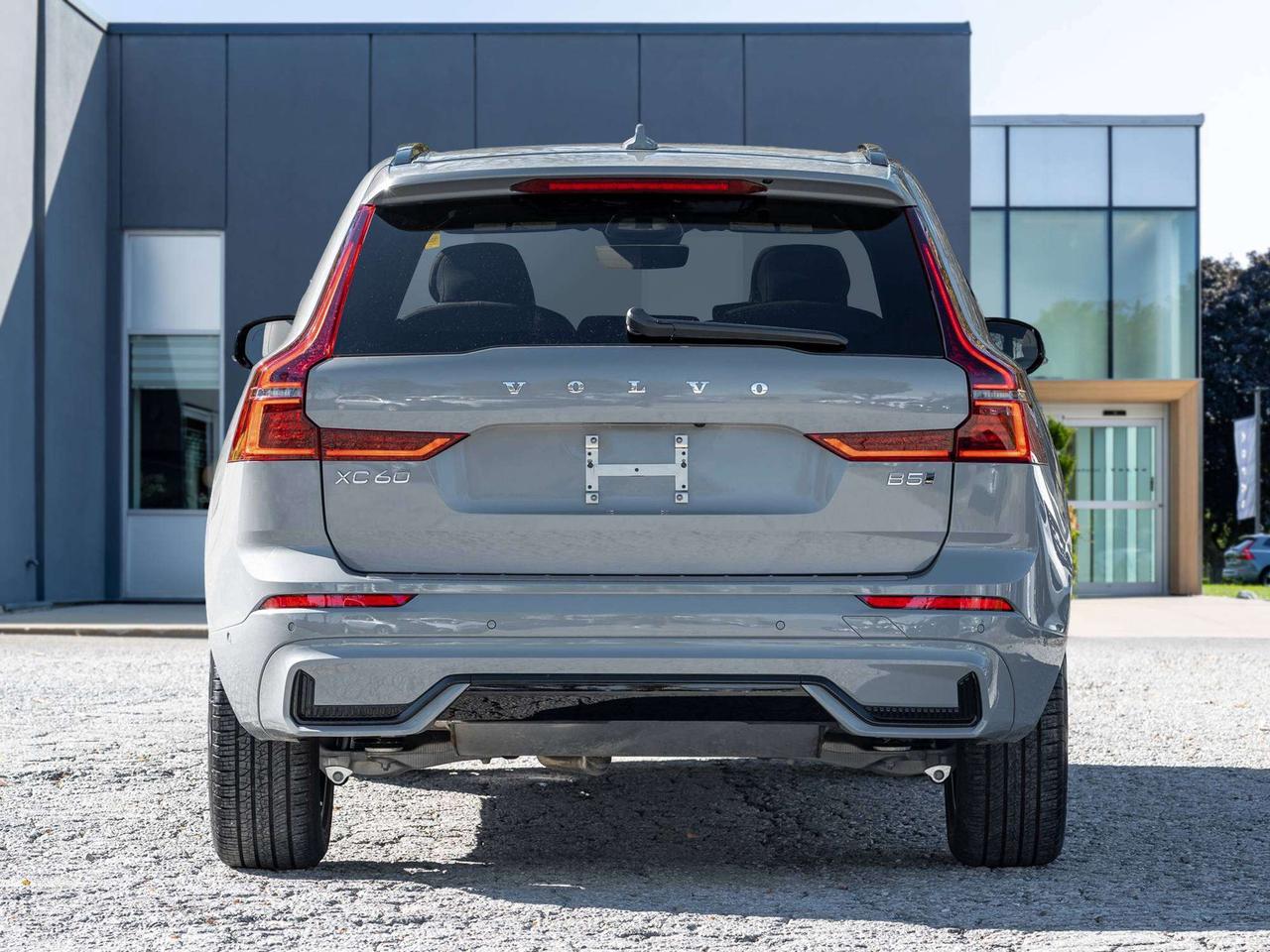 2026 Volvo XC60 PLUS^CARDAMON Interior^Low km^CPO Rate fr 3.49%* Photo