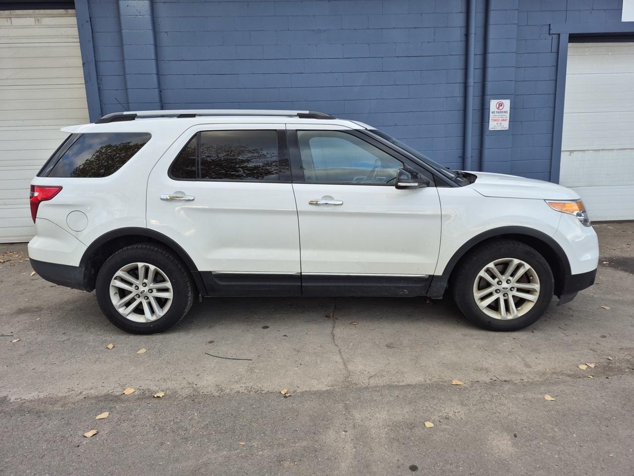 2014 Ford Explorer XLT Photo