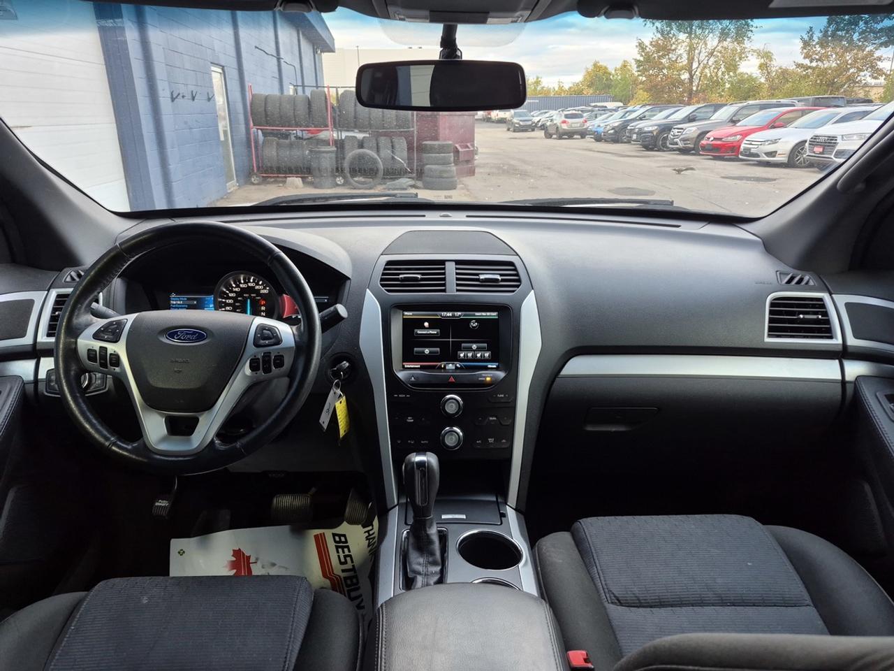 2014 Ford Explorer XLT Photo