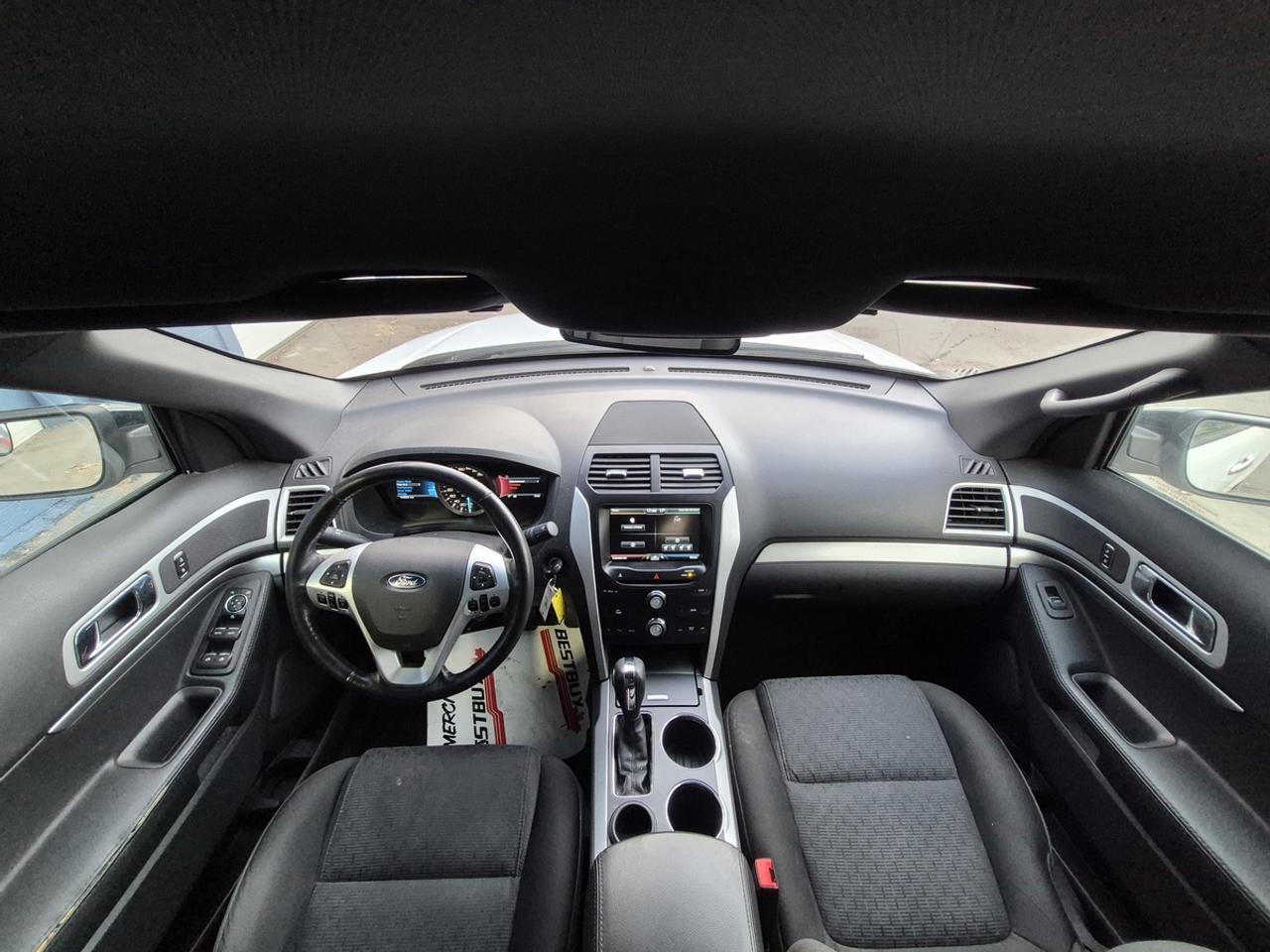 2014 Ford Explorer XLT Photo