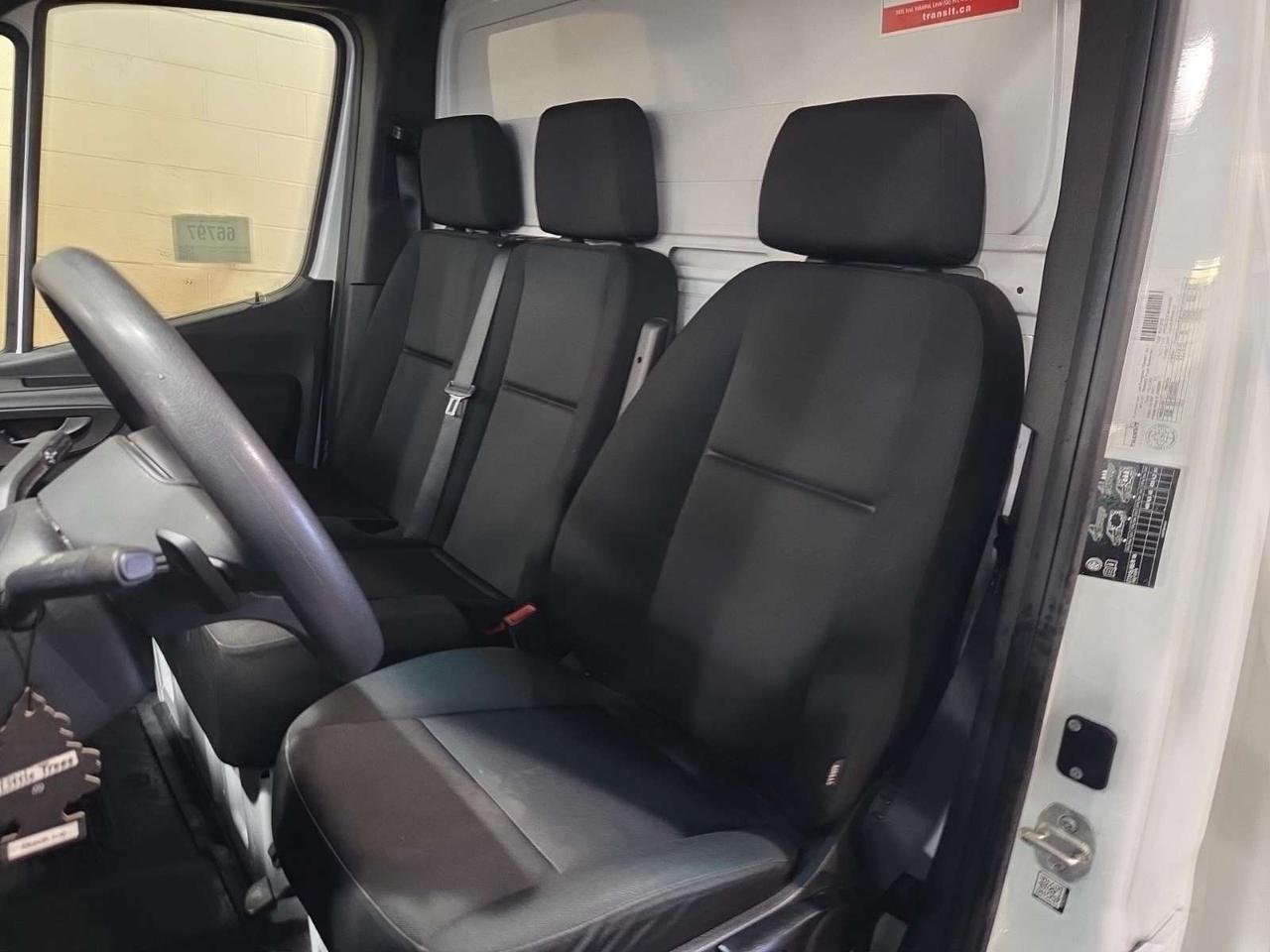 2021 Mercedes-Benz Sprinter 4500 - 14Ft Box + 2Ft Overcab - V6 Diese - 12CB-164550 Photo