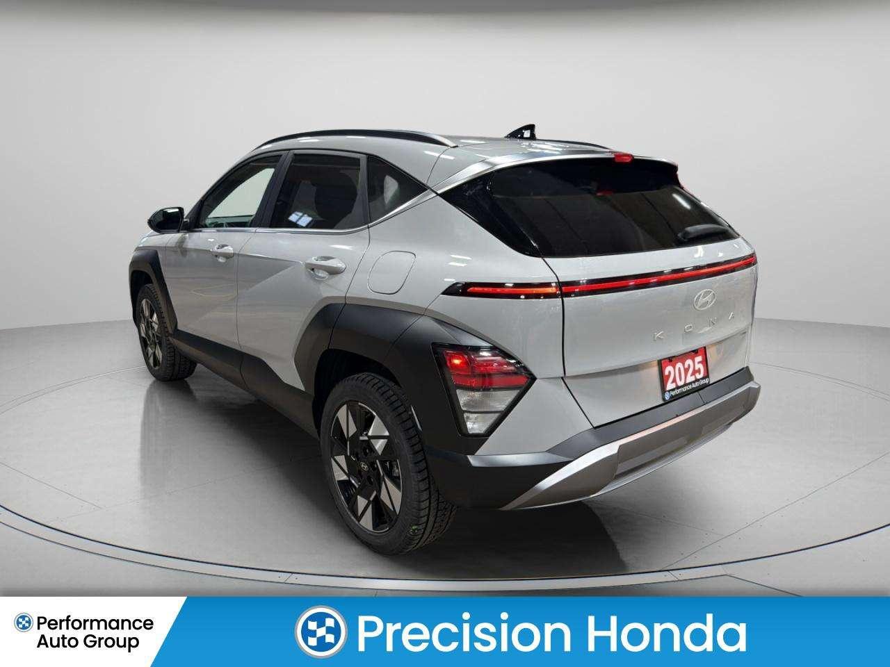 2025 Hyundai KONA Preferred AWD CarPlay Heated Seats Photo