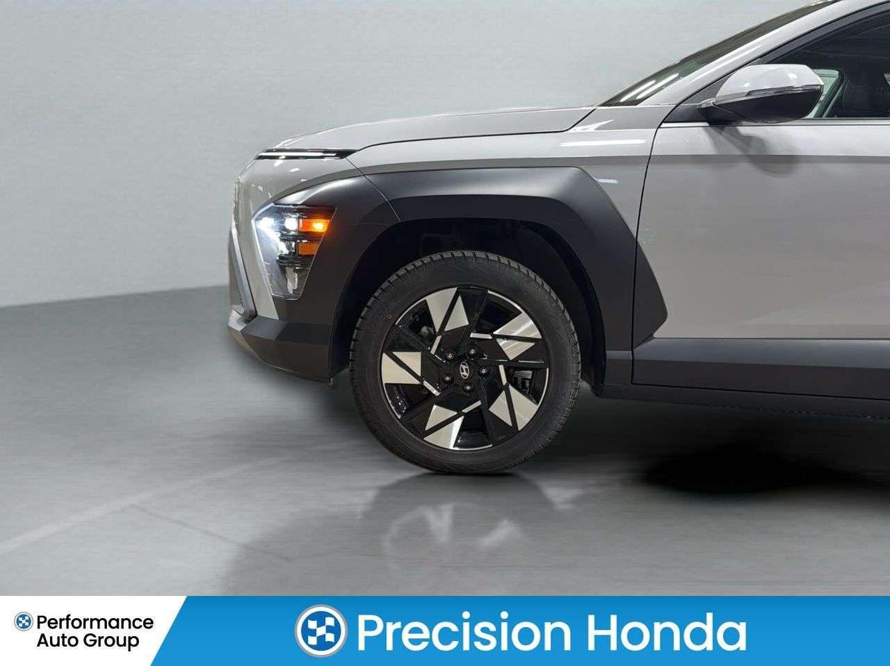 2025 Hyundai KONA Preferred AWD CarPlay Heated Seats Photo