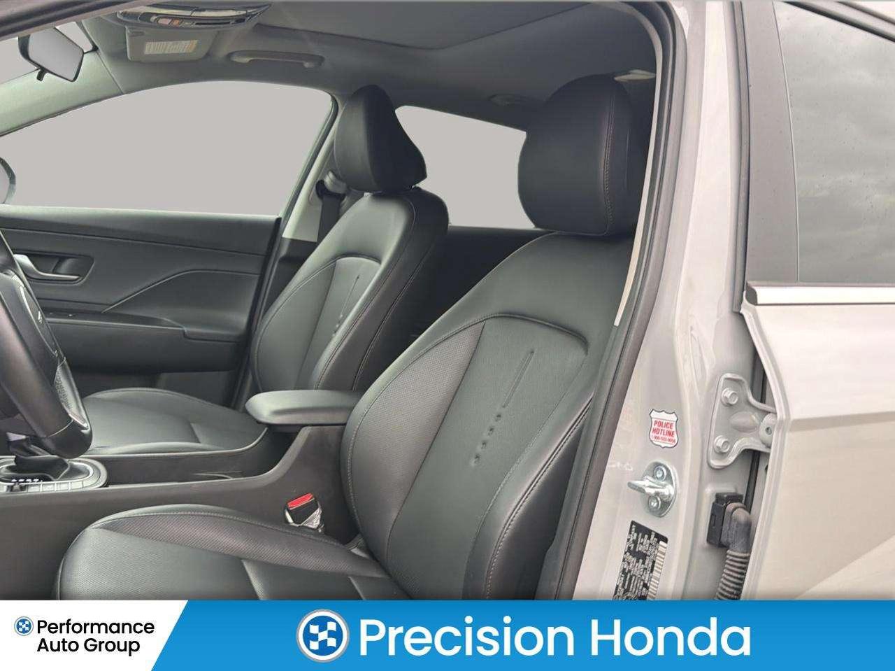 2025 Hyundai KONA Preferred AWD CarPlay Heated Seats Photo