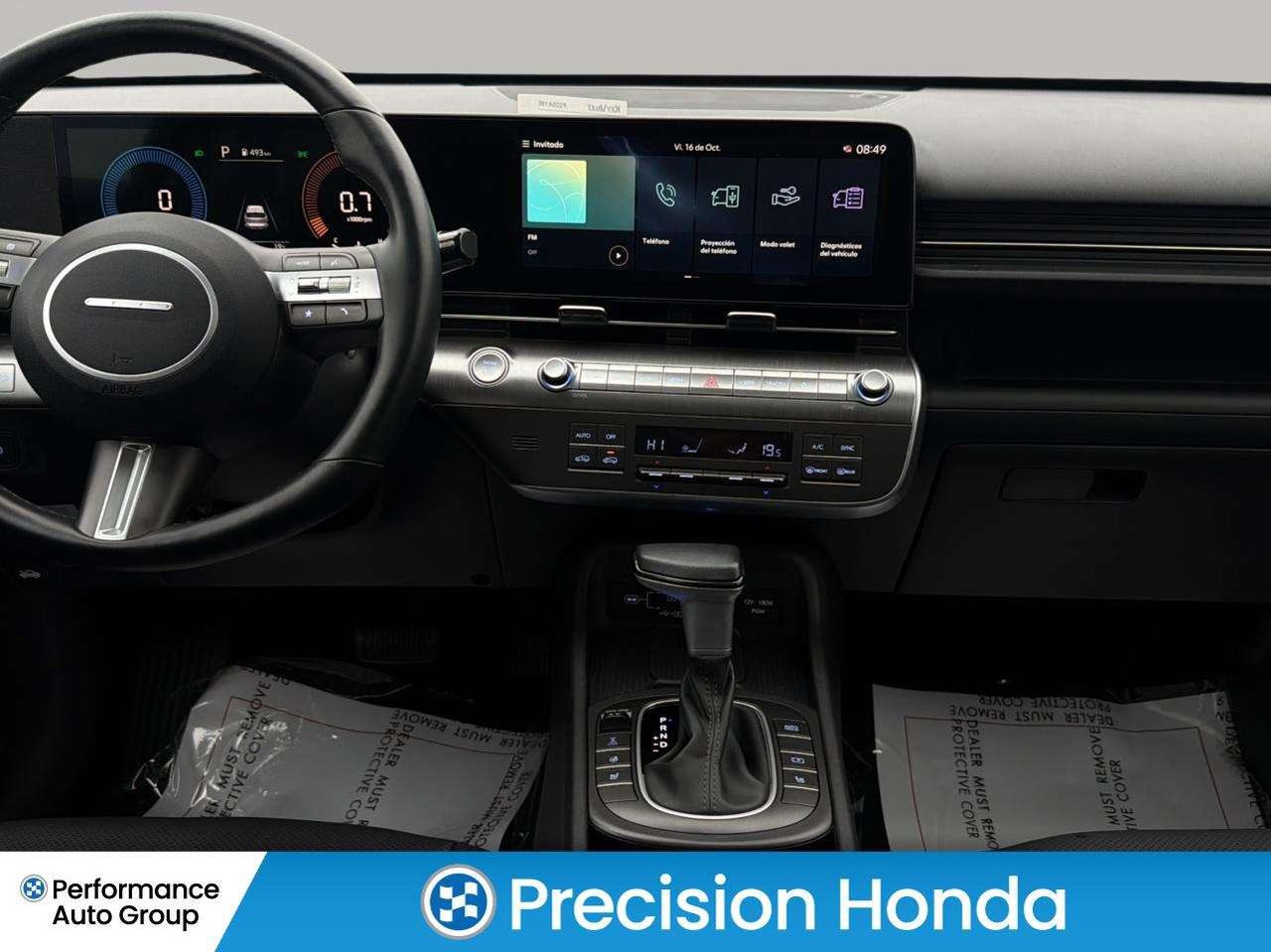 2025 Hyundai KONA Preferred AWD CarPlay Heated Seats Photo