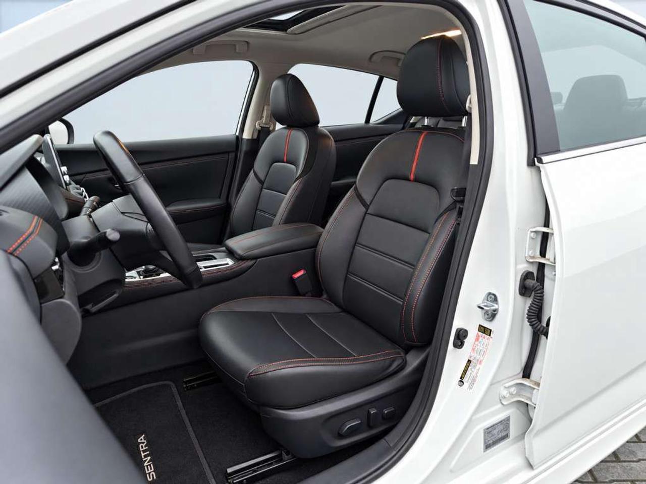 2024 Nissan Sentra SR / SPORT PKG / LEATHER / SUNROOF / NAVI / REMOTE START / BACKUP CAM / APPLE CARPLAY Photo