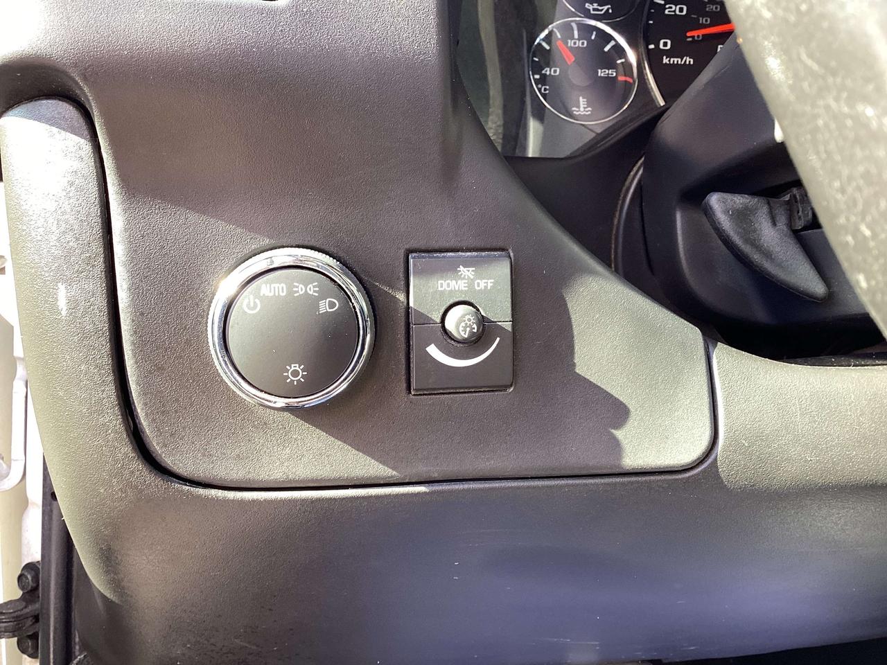 2023 Chevrolet Express 2500 Express Photo