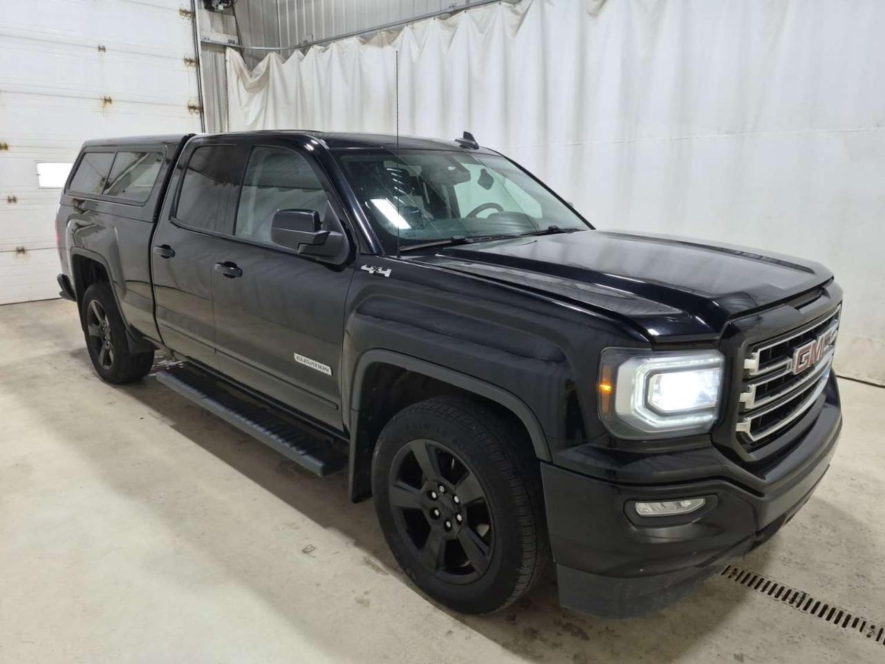 2018 GMC Sierra 1500 4WD DOUBLE CAB 143.5 Photo5