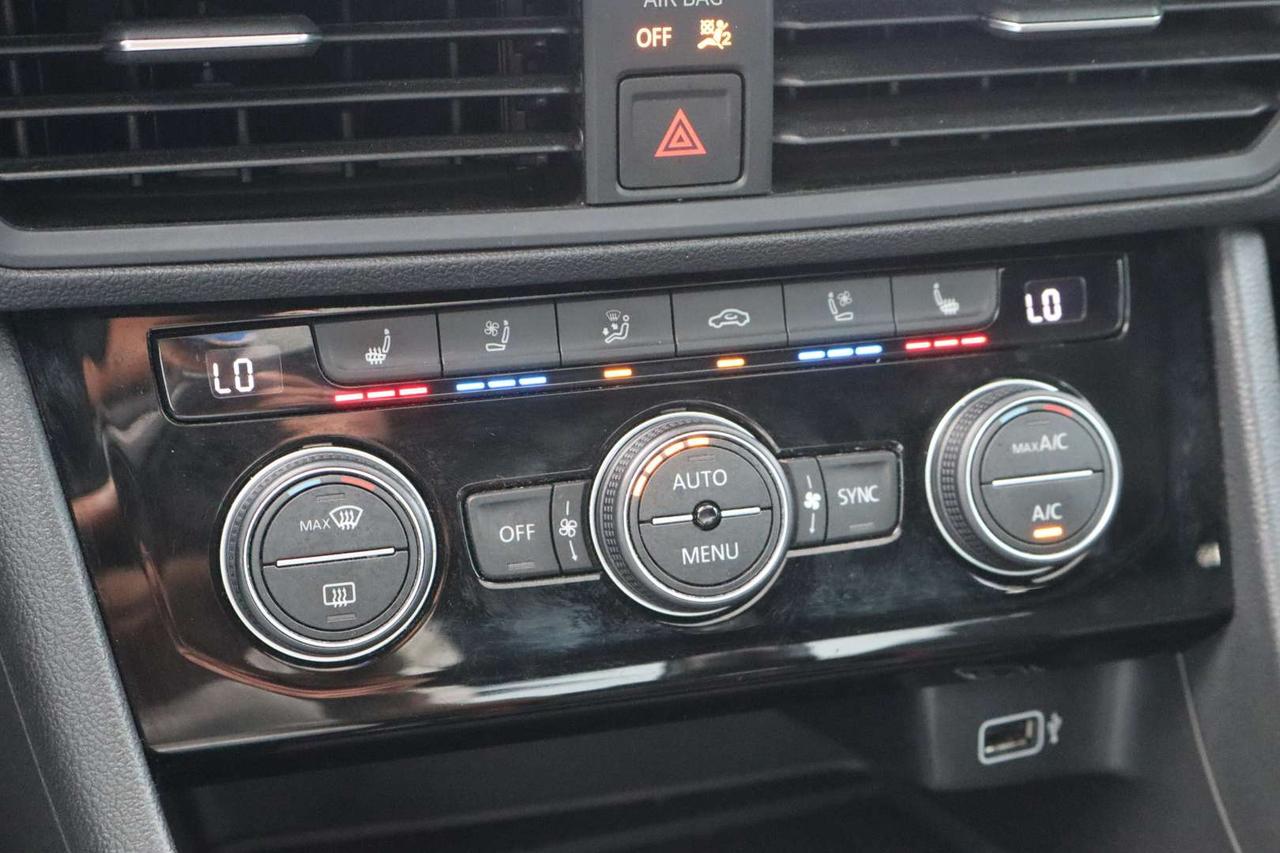 2019 Volkswagen Jetta GLI 35th Anniversary Edition 6 Speed Manual Photo