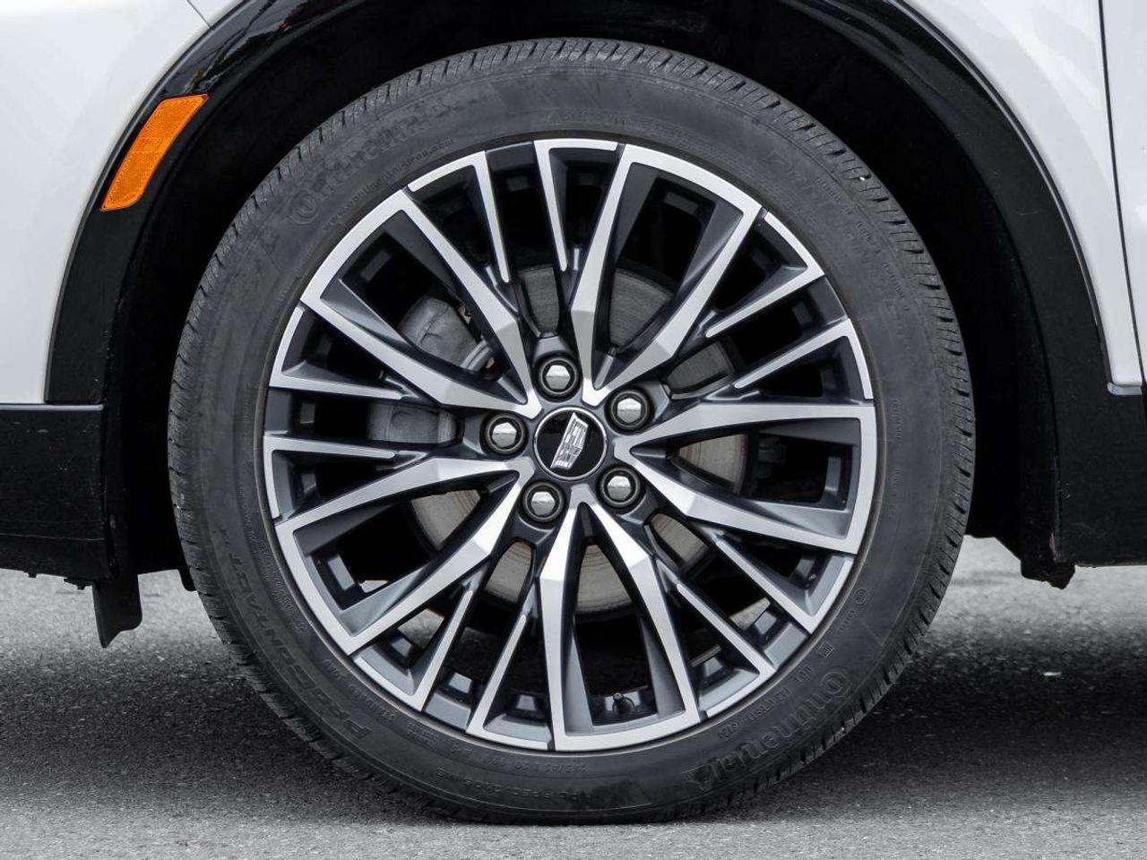 2025 Cadillac XT4 AWD 4dr Sport Photo