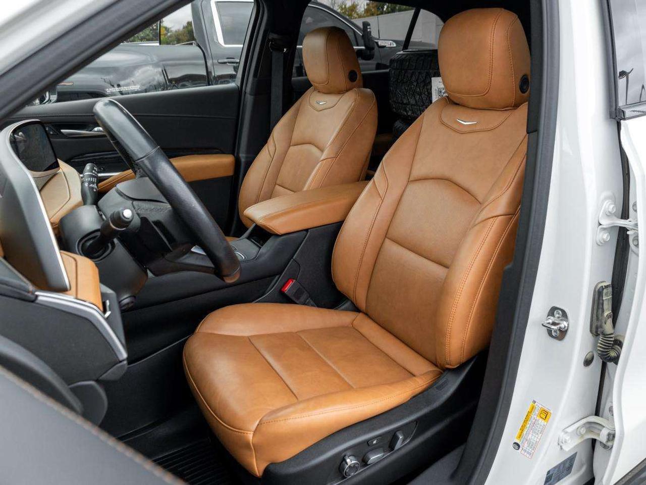 2025 Cadillac XT4 AWD 4dr Sport Photo