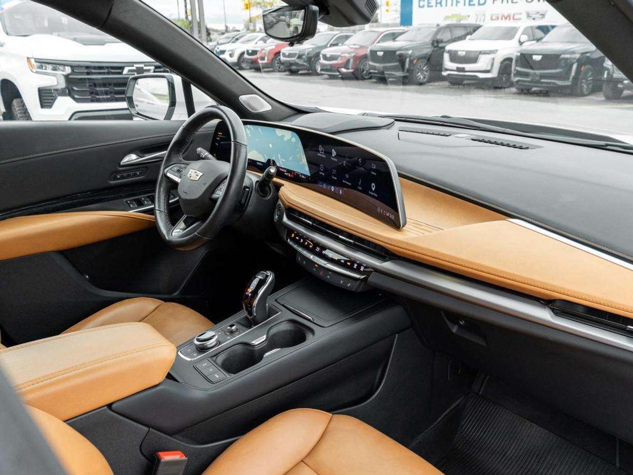 2025 Cadillac XT4 AWD 4dr Sport Photo