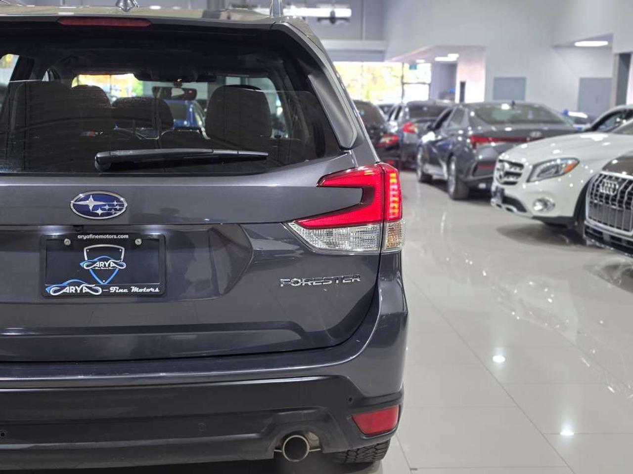 2022 Subaru Forester Limited AWD w/ Eyesight Technology  One Owner Excellent Service Records AdaptiveLane Departure Assist RAB Leather Photo