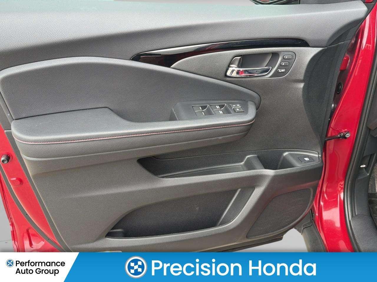 2026 Honda Ridgeline Black Edition Navigation Sunroof Cool/heated seats Photo