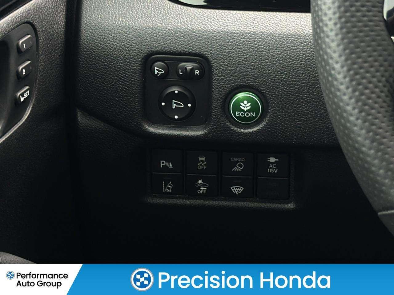 2026 Honda Ridgeline Black Edition Navigation Sunroof Cool/heated seats Photo