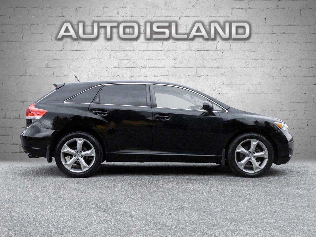 2011 Toyota Venza 4DR WGN V6 AWD Photo2