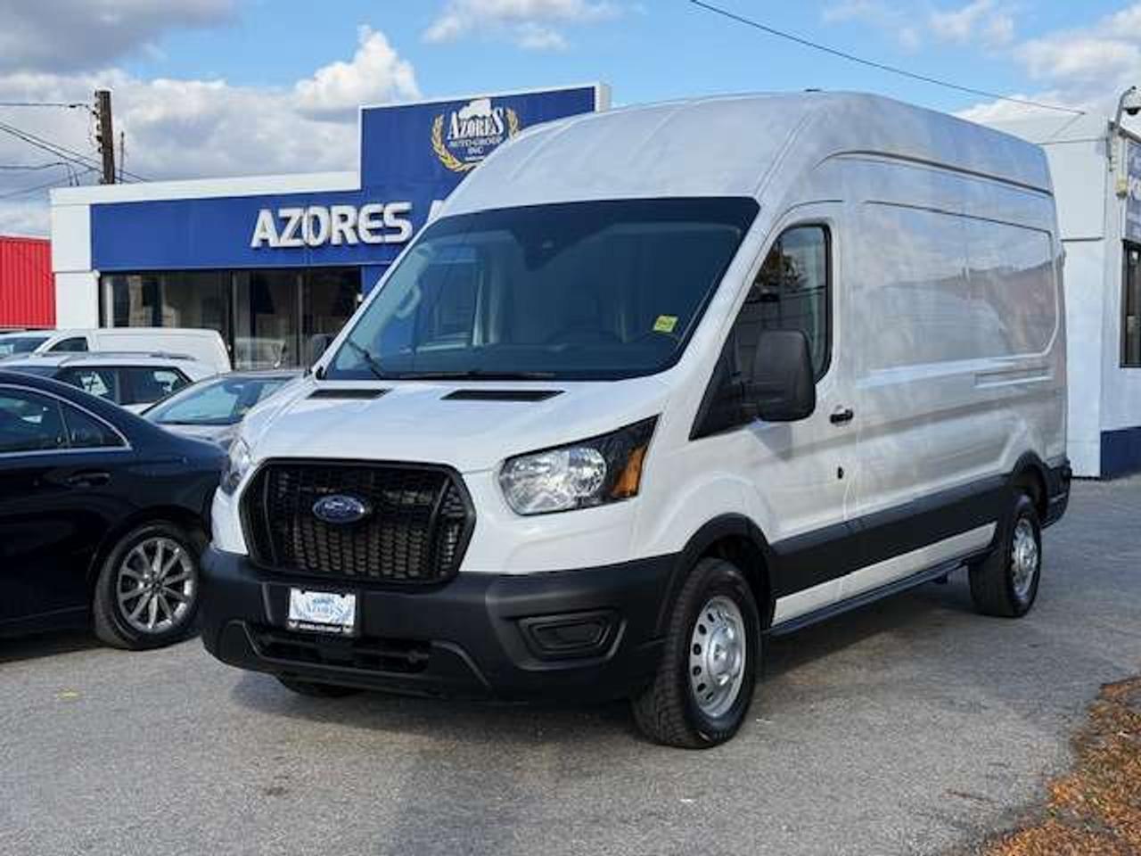 2025 Ford Transit Cargo Van AllWheelDrive T250 148WheelBase Warranty Photo0