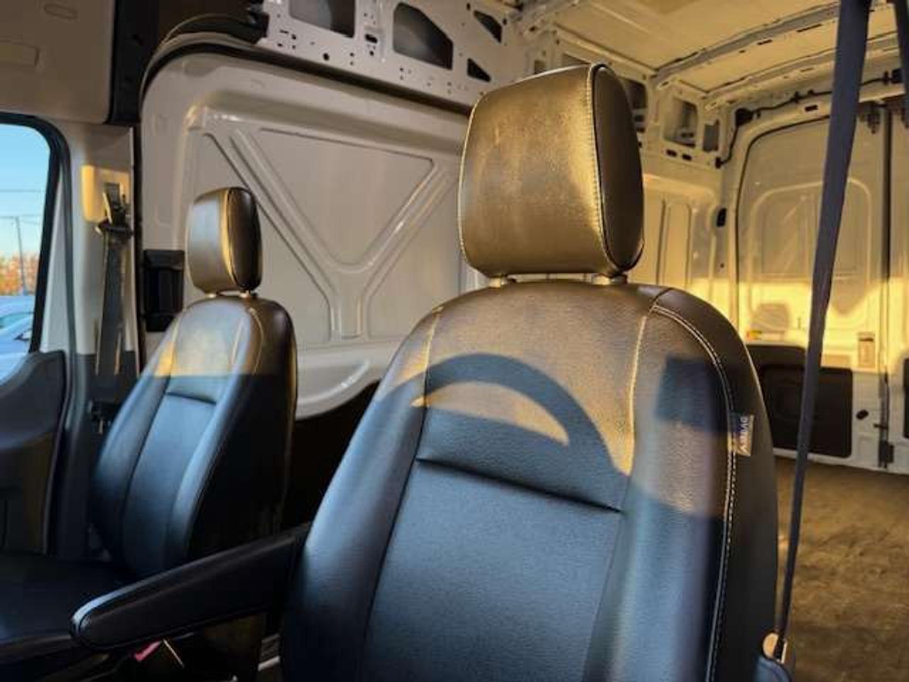 2025 Ford Transit Cargo Van AllWheelDrive T250 148WheelBase Warranty Photo
