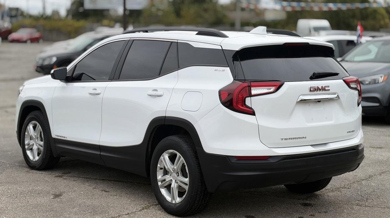2022 GMC Terrain SLE Photo
