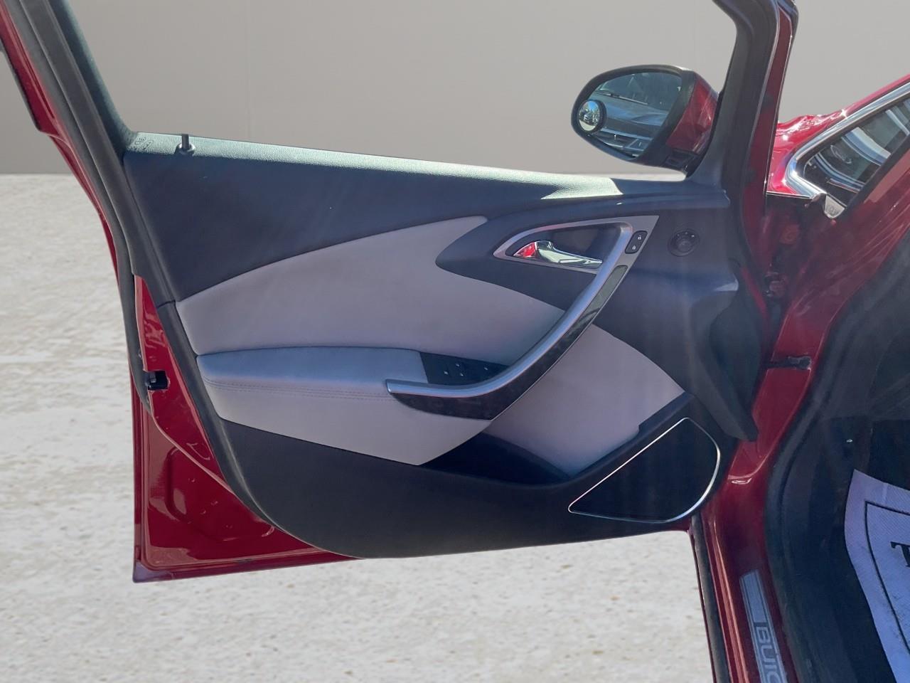 2015 Buick Verano Base 4dr Sedan Photo