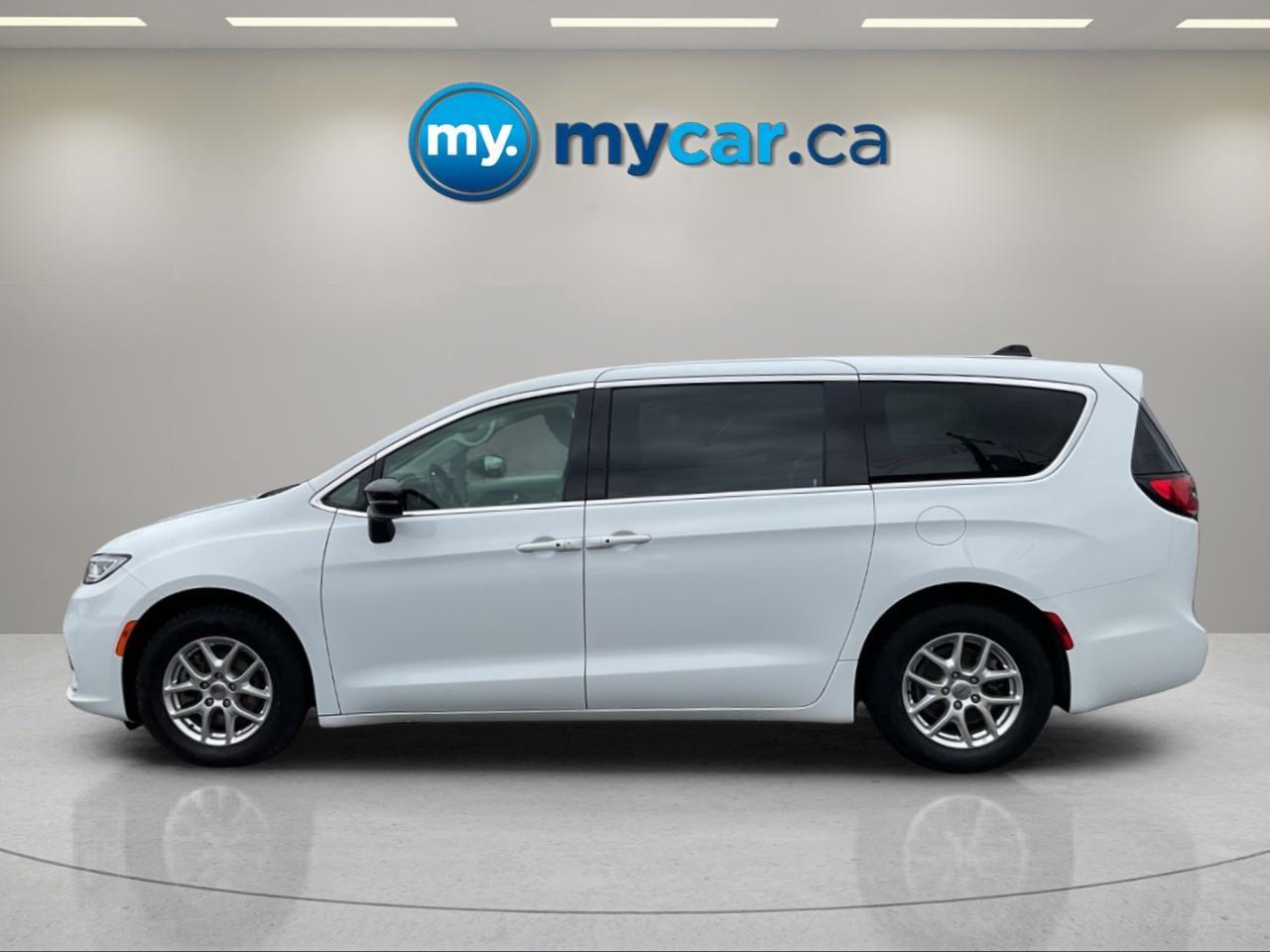 2024 Chrysler Pacifica Touring-L Front-Wheel Drive Passenger Van Photo