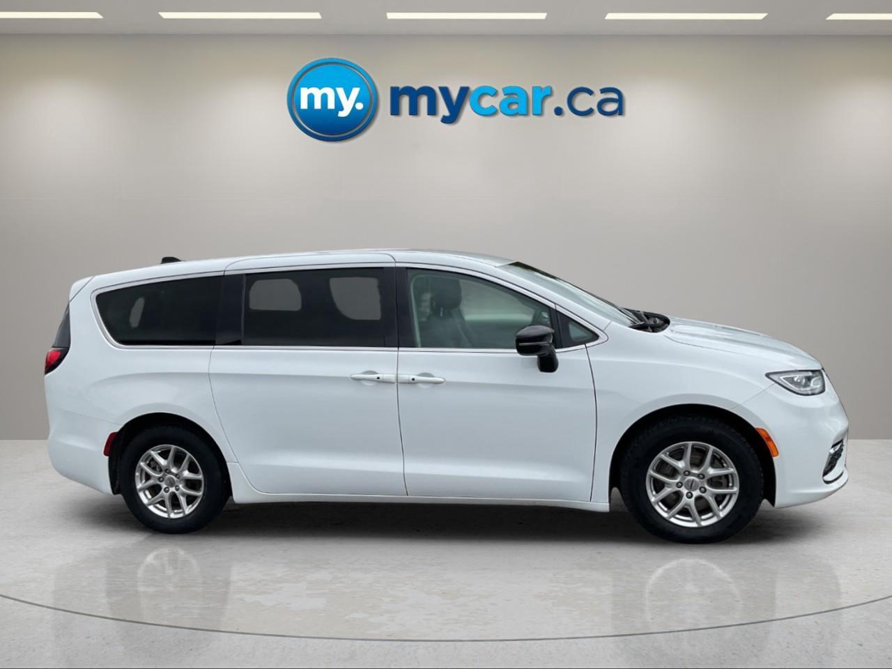 2024 Chrysler Pacifica Touring-L Front-Wheel Drive Passenger Van Photo