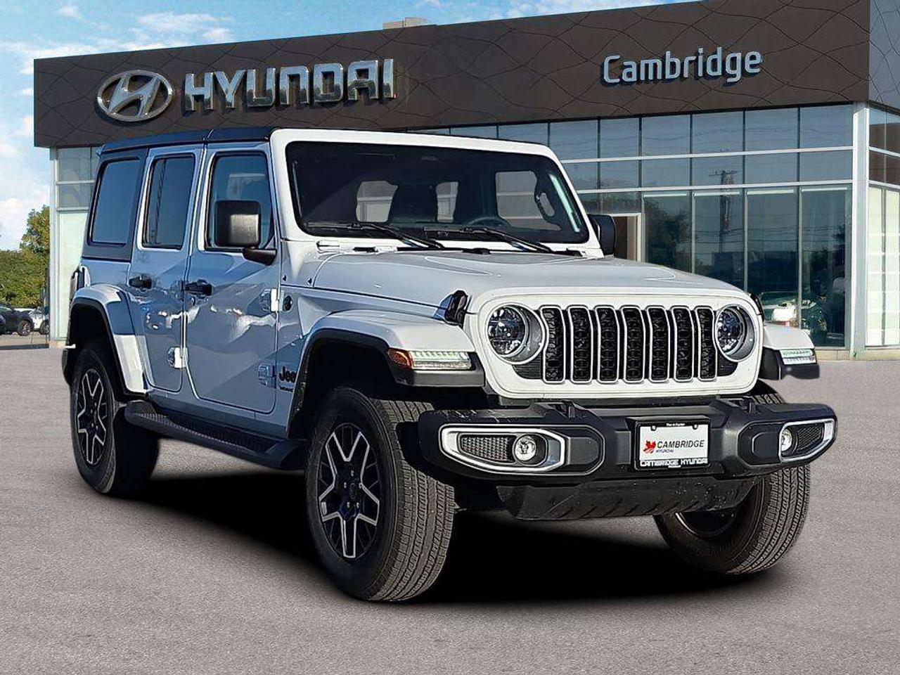 2026 Jeep Wrangler Sahara Photo