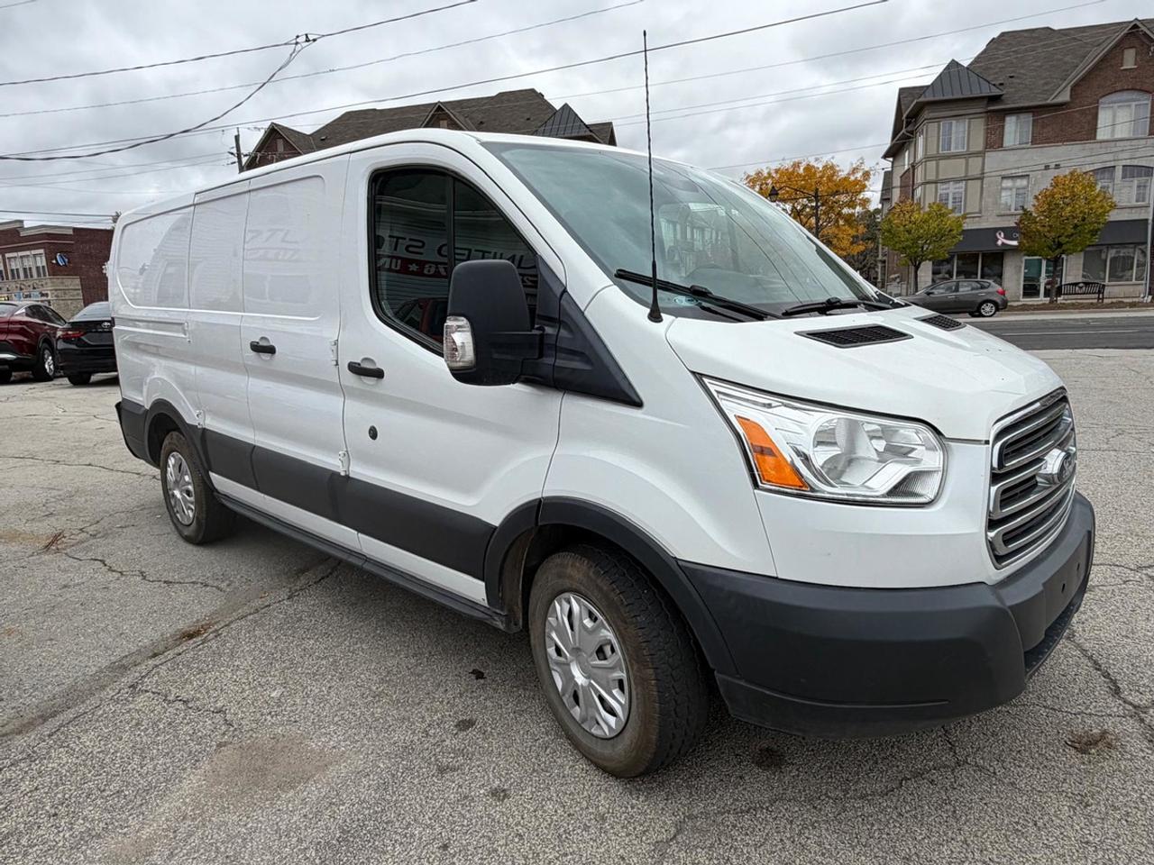 2018 Ford Transit 150 Base Photo