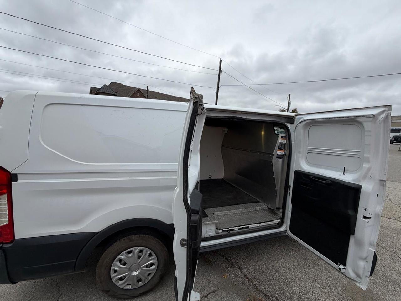2018 Ford Transit 150 Base Photo