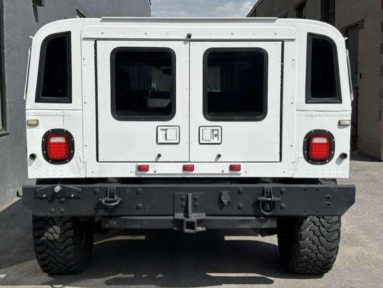 1997 Hummer H1 4X4 6.5L DIESEL CUSTOM RIMS-LIGHTS-SOUND-RESTORED Photo