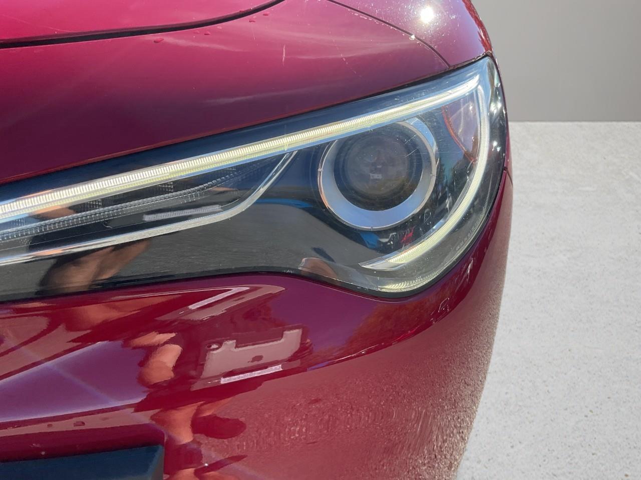 2018 Alfa Romeo Stelvio Base 4dr All-Wheel Drive Photo