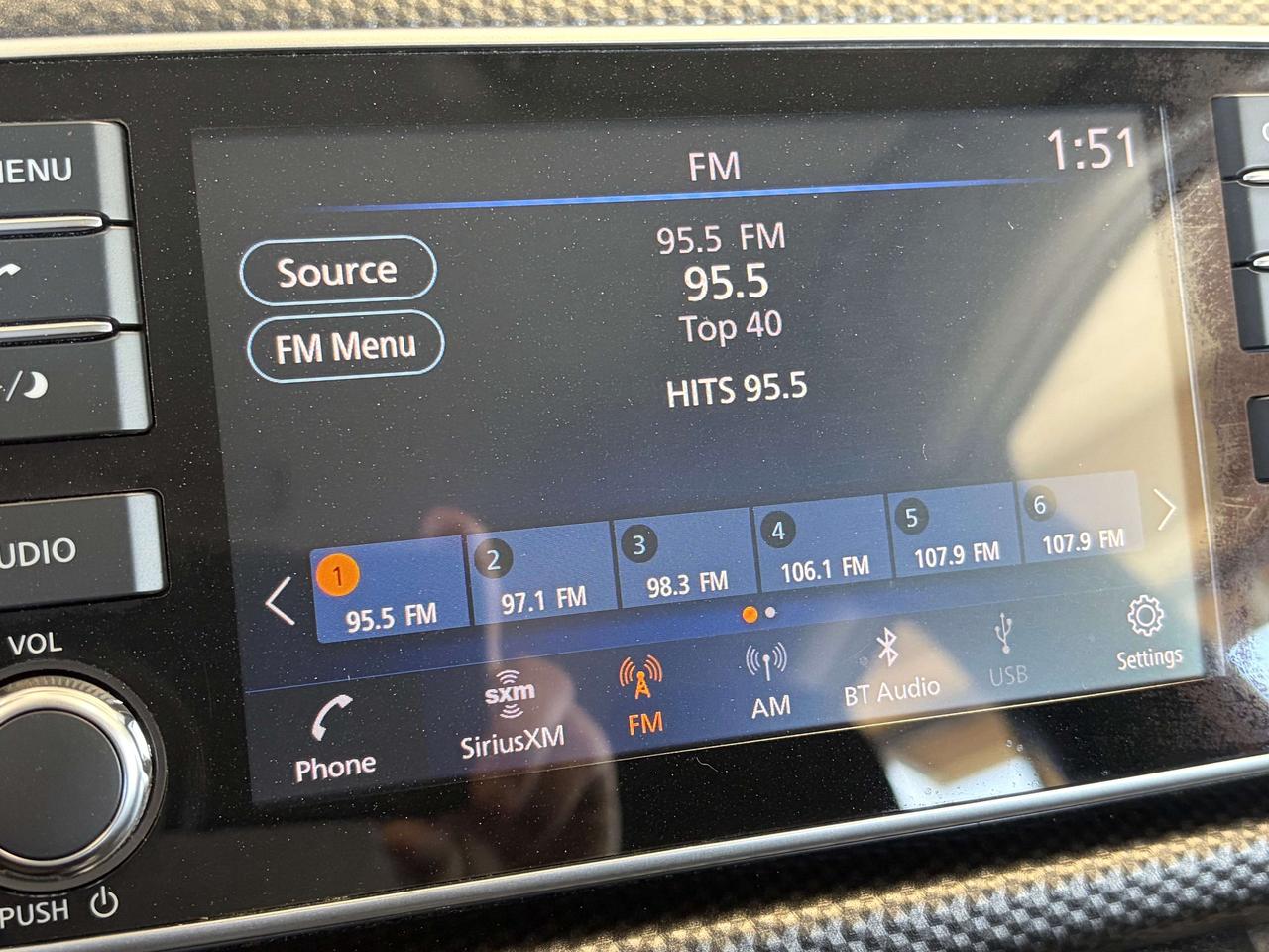 2020 Nissan Kicks SV **CALL BELLEVILLE 1*888*760*0213 Photo