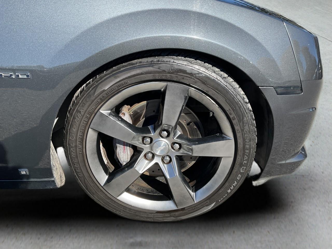 2010 Chevrolet Camaro 1SS 2dr Coupe Photo