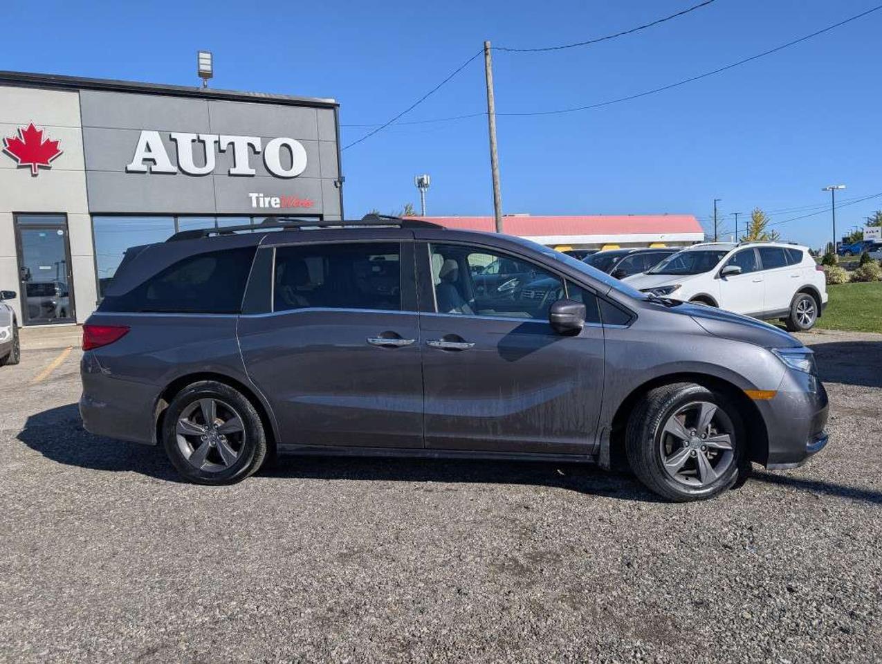 2022 Honda Odyssey EX w/ RES  SUNROOF CAMERA HTD SEATS ANDOID&CARPLAY Photo