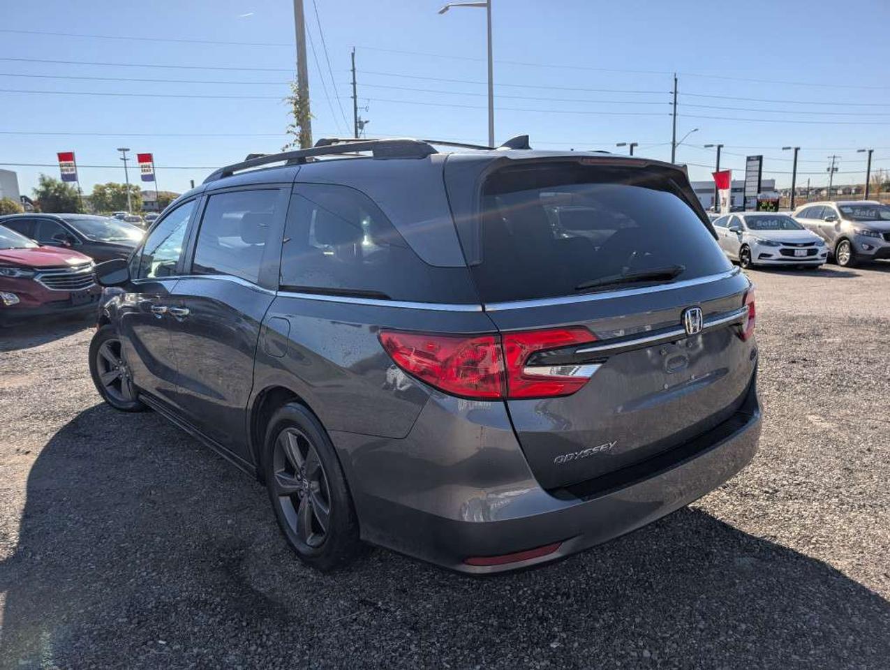 2022 Honda Odyssey EX w/ RES  SUNROOF CAMERA HTD SEATS ANDOID&CARPLAY Photo