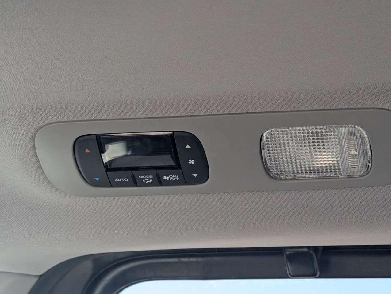 2022 Honda Odyssey EX w/ RES  SUNROOF CAMERA HTD SEATS ANDOID&CARPLAY Photo