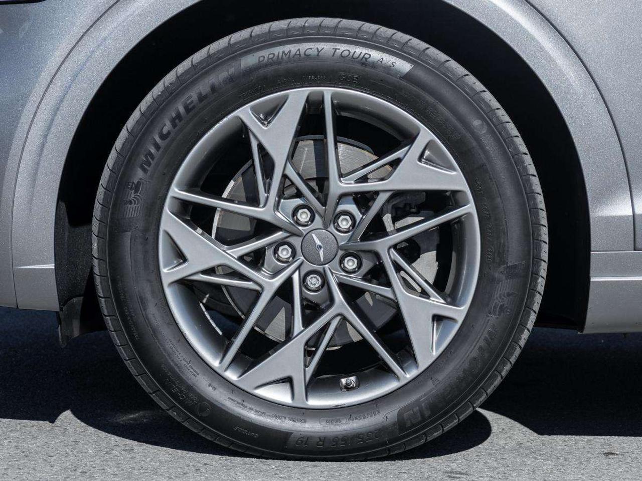 2022 Genesis GV70 2.5T Advanced Plus AWD Photo