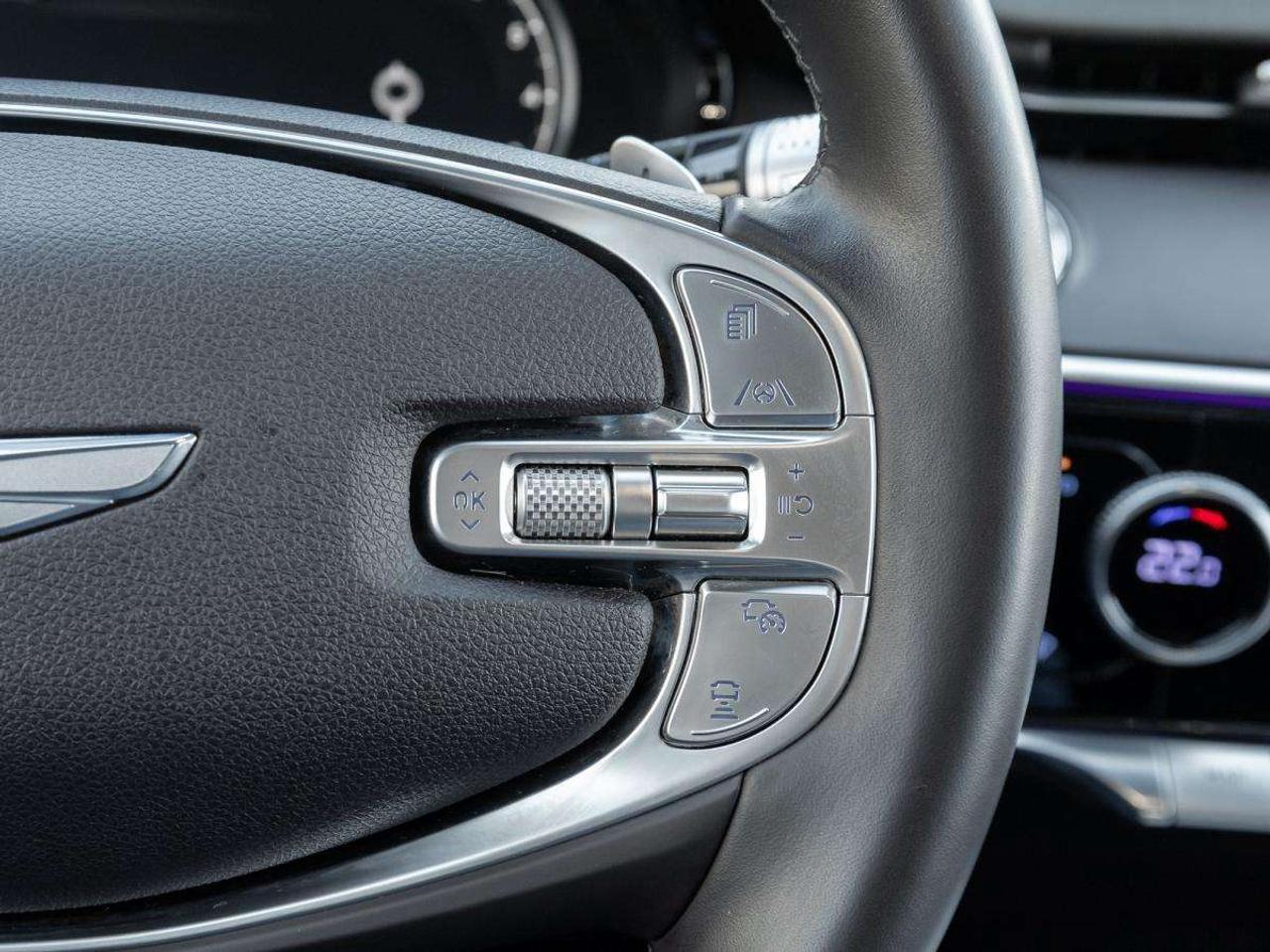 2022 Genesis GV70 2.5T Advanced Plus AWD Photo