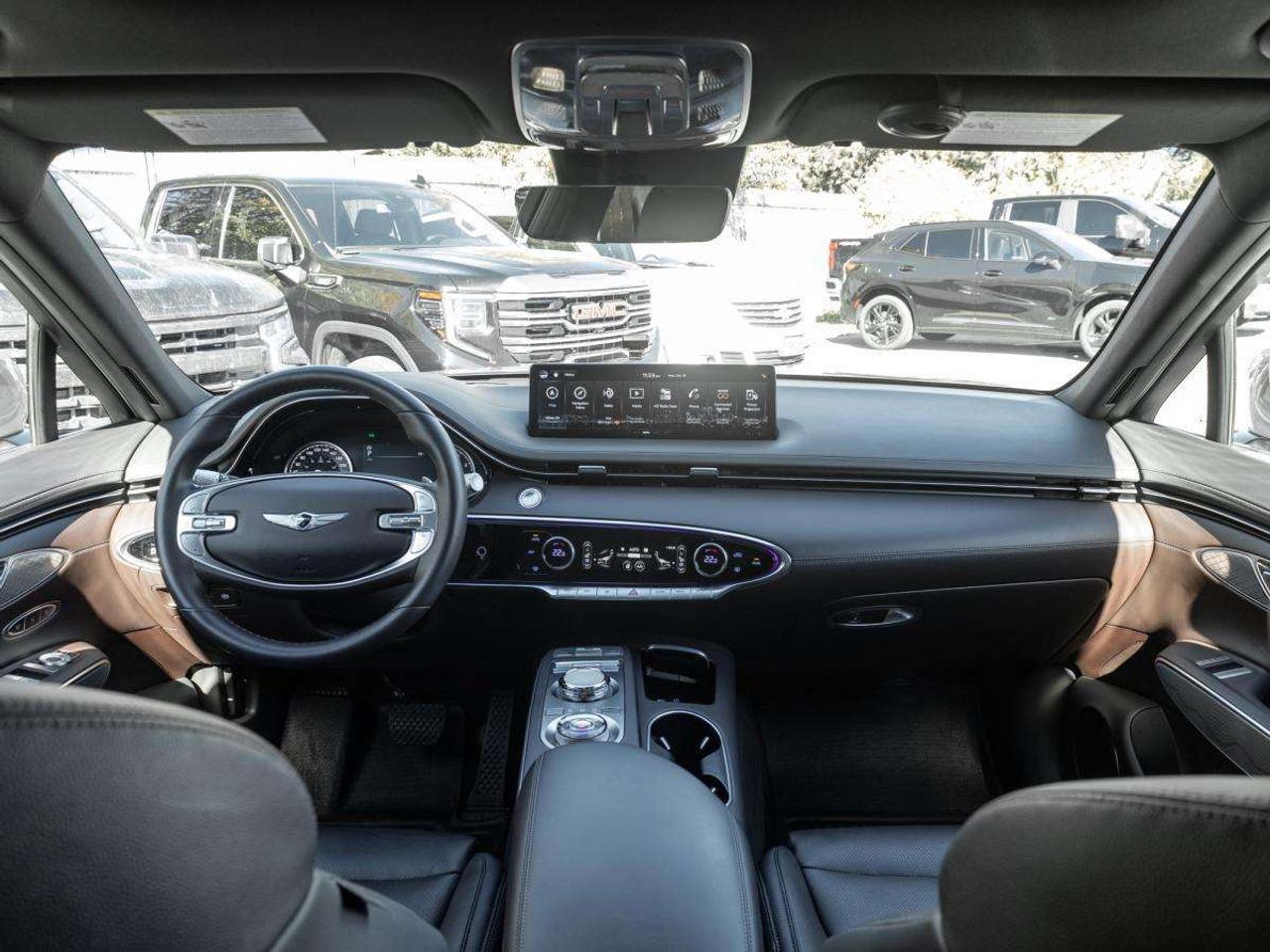 2022 Genesis GV70 2.5T Advanced Plus AWD Photo