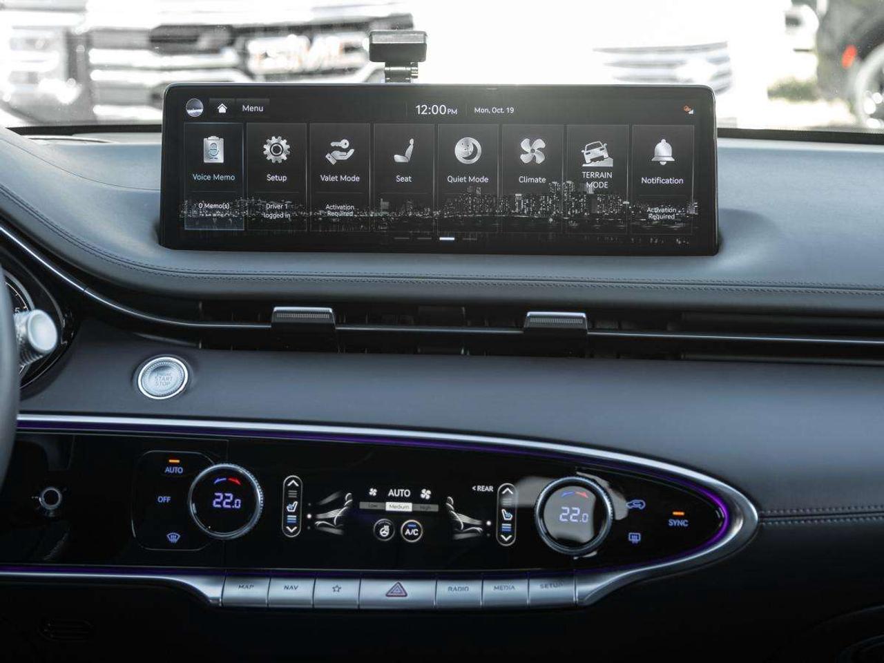 2022 Genesis GV70 2.5T Advanced Plus AWD Photo