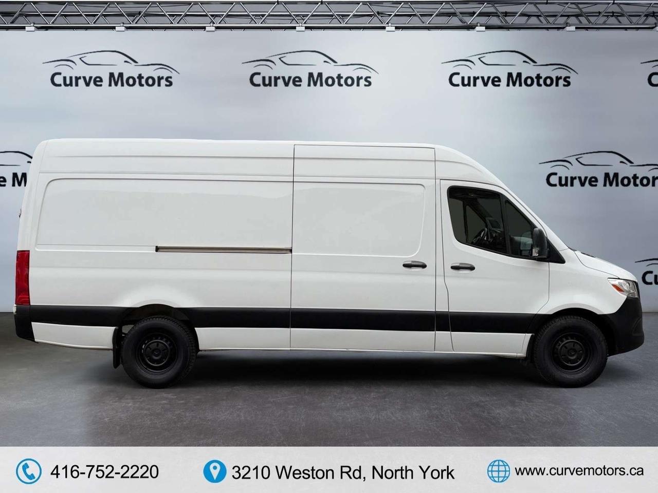2022 Mercedes-Benz Sprinter 2500 High Roof I4 170 * CLEAN CARFAX REPORT / CAMERA / BLUETOOTH / CRUISE Photo