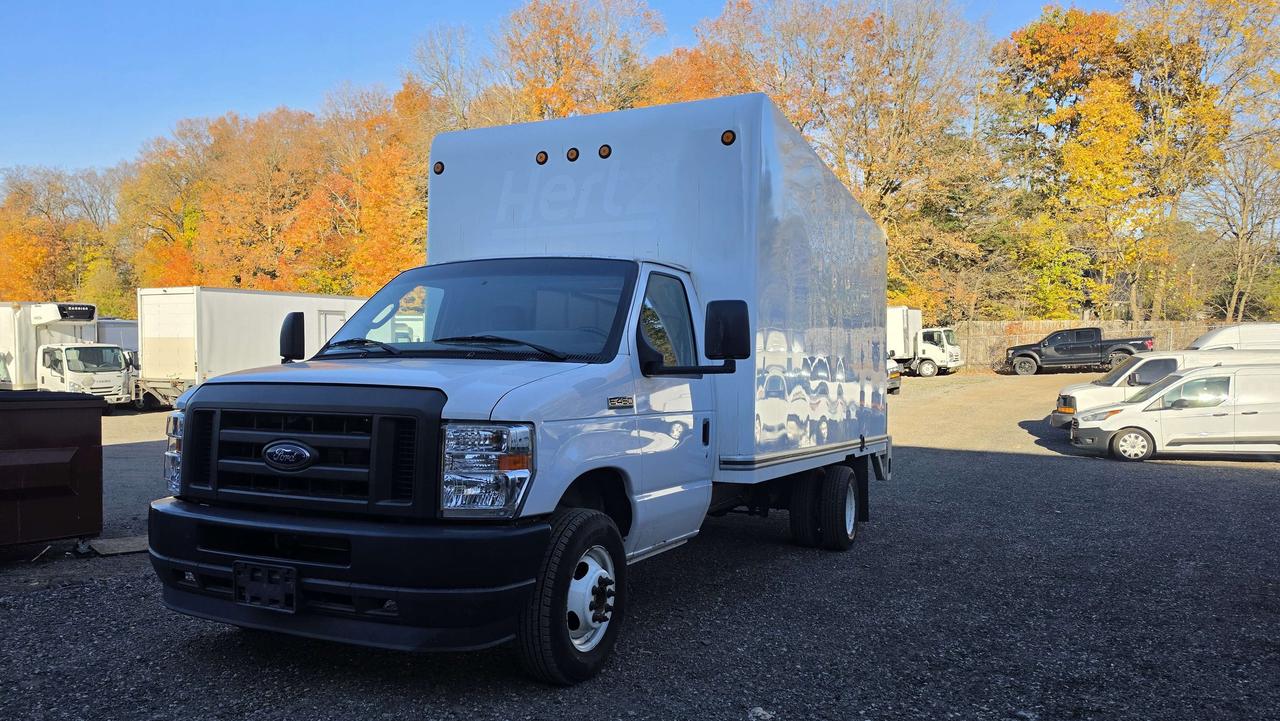 2023 Ford E-Series E-Series E450 16Ft + Lift Gate - 16CB-D18224 Photo0