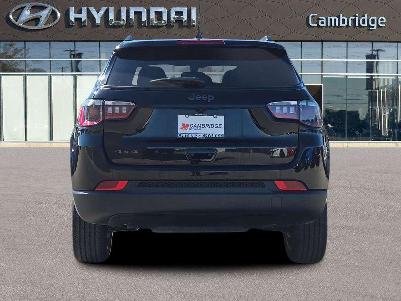 2026 Jeep Compass LIMITED Photo