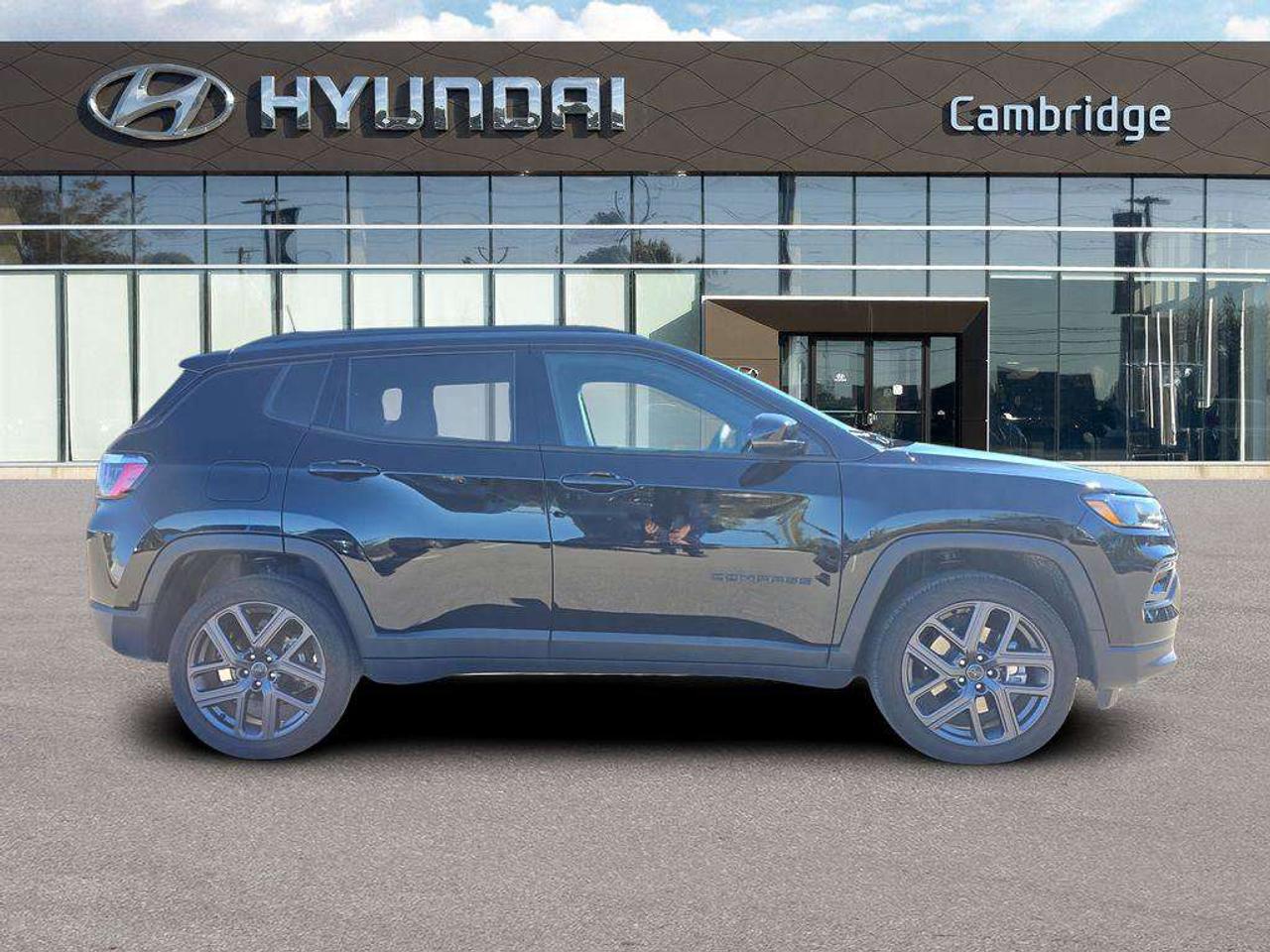 2026 Jeep Compass LIMITED Photo
