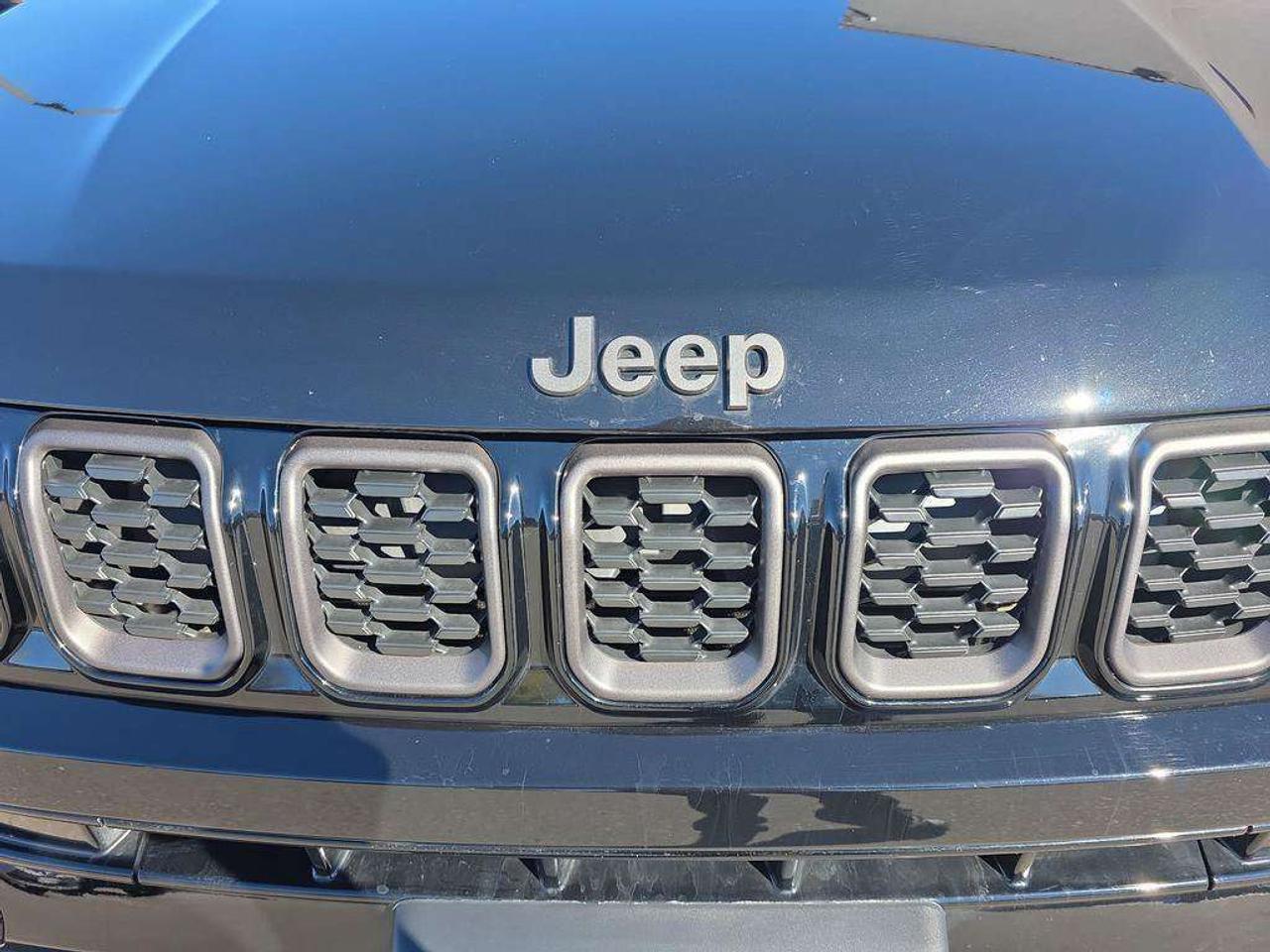 2026 Jeep Compass LIMITED Photo