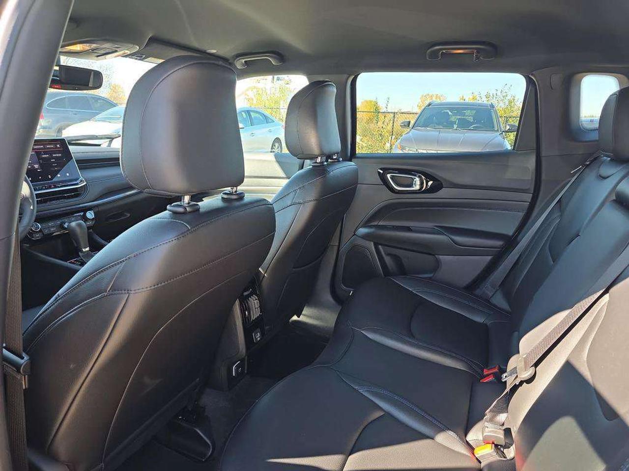 2026 Jeep Compass LIMITED Photo