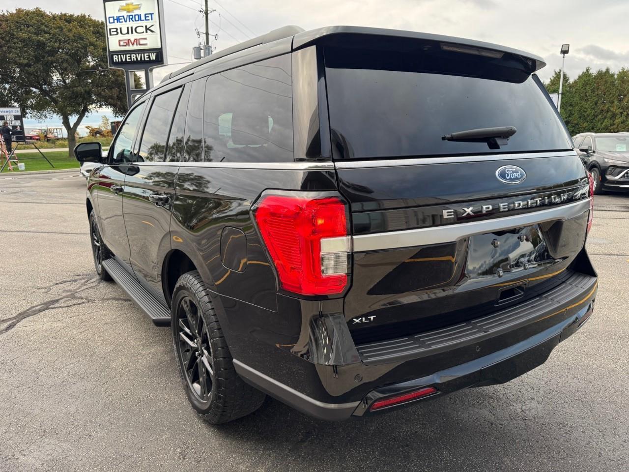 2024 Ford Expedition XLT 4dr 4x4 Photo