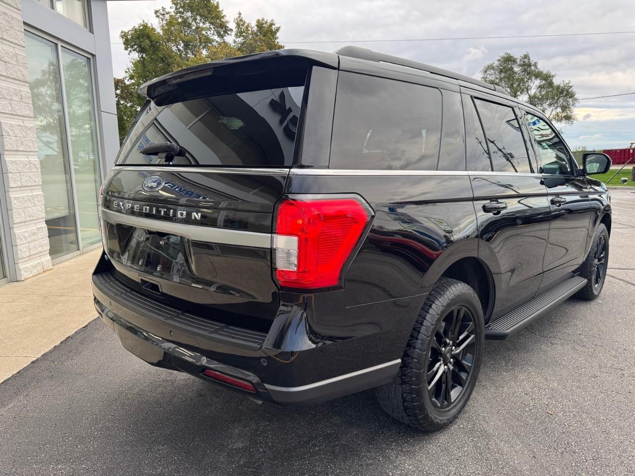 2024 Ford Expedition XLT 4dr 4x4 Photo