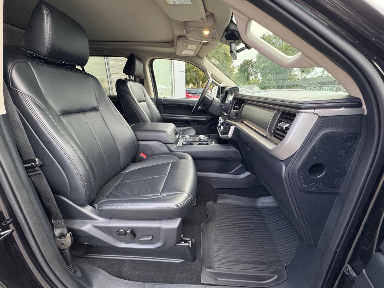 2024 Ford Expedition XLT 4dr 4x4 Photo